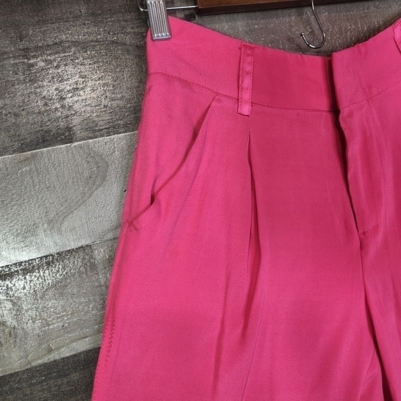 New Alice + Olivia Arthur Silk Blend Crepe Pants in Strawberry 4 - Picture 4 of 8